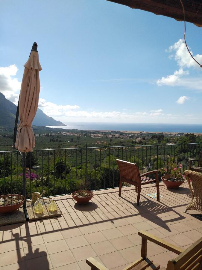 Il Corbezzolo Suite Appartament Кастеллуццо Экстерьер фото